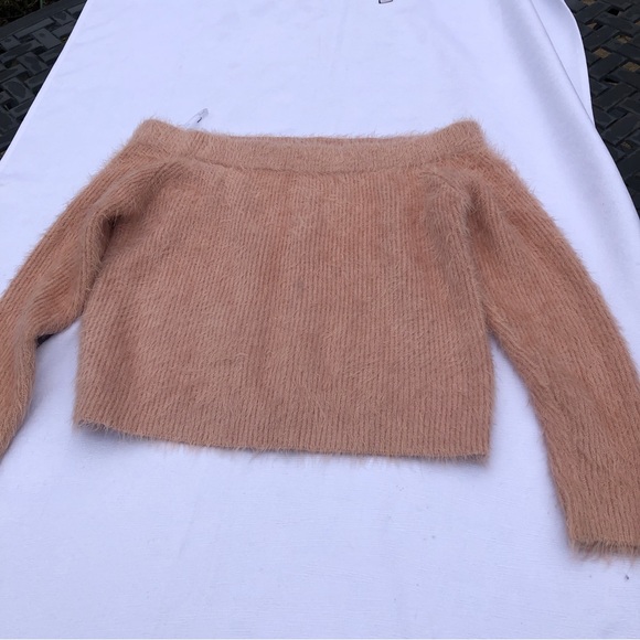 Mink Pink sweater Sz Large - Picture 7 of 13